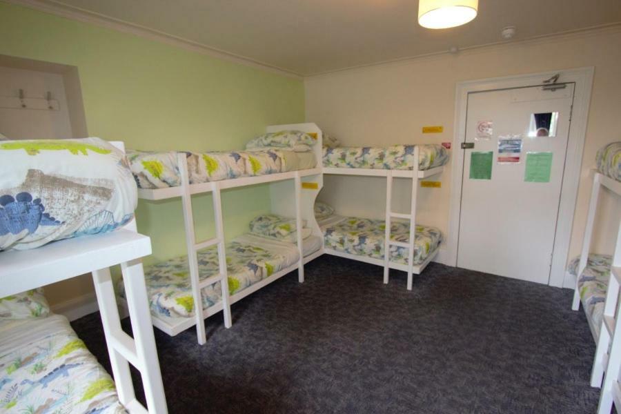 Bed in een Gemengde Slaapzaal met 10 Bedden